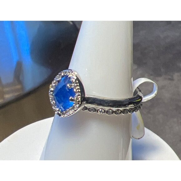 Ring Bomb Party Ring , size 7, blue stone ring silver band - Picture 2 of 5